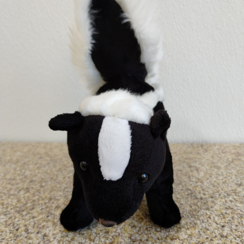 ✓Tiger Tale Toys Skunk skunky black and white Plush standing realistic - Picture 7 of 9